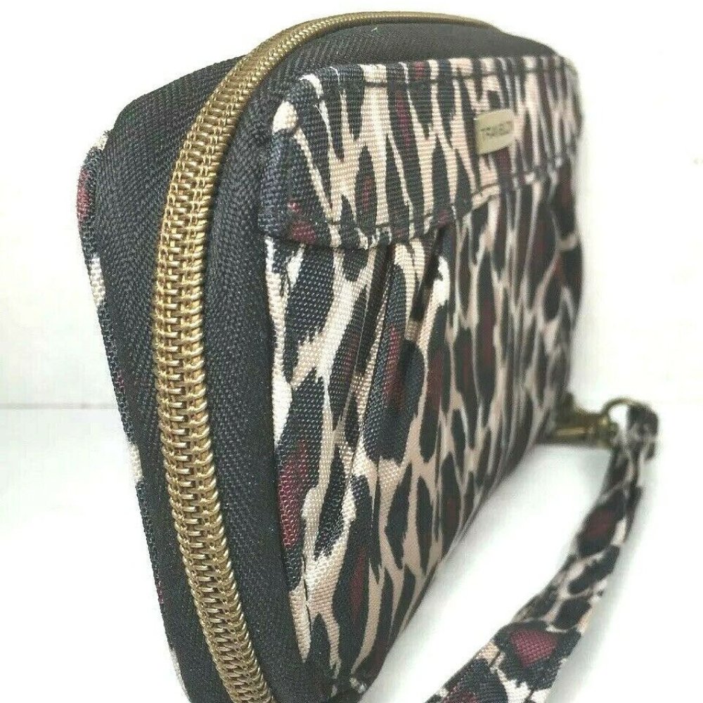 Travelon Leopard Print Wristlet Clutch Wallet